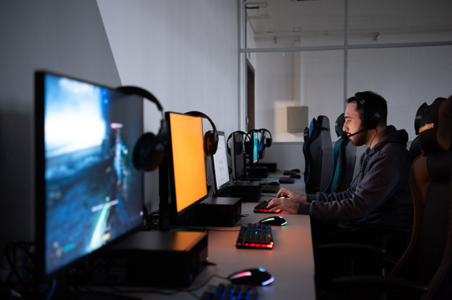 UCS Lab Q.A.: Laboratório de Garantia da Qualidade para Jogo Digitais 